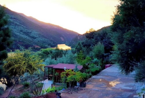 Room in Bungalow - One-bedroom Bungalow in Quiet Atlas Mountains