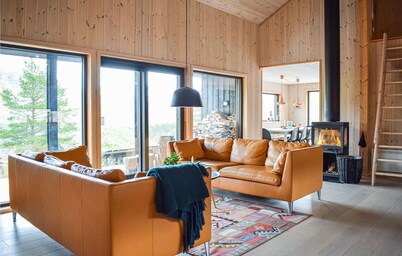 Beautiful home in Skare with WiFi