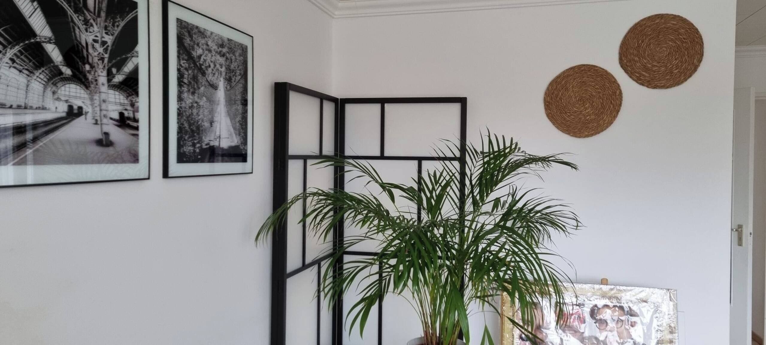 Apartment, 3 Bedrooms, Smoking, Balcony | Interior