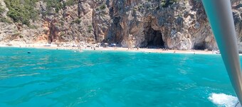 Olea Residence, Luxury sea View Apartment With Private Beach