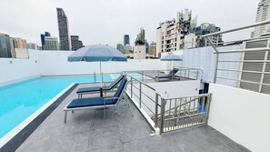 Apartemen, 2 kamar tidur, akses difabel, balkon | Kolam renang | Kolam renang outdoor