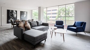 Unclassified image, 2 of 17, button - Masaryk Apartments by Daju 97301 (Mexico City)
