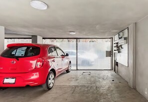 Parking - Pomona Apartments by Daju - 3503 (Mexico City)