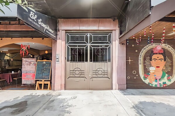 Entrada de la propiedad