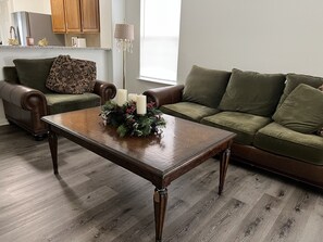 House, 3 Bedrooms, Fireplace | Living room - Entire Gorgeous Residential House,10 min From Fort Hood Airport (Killeen)