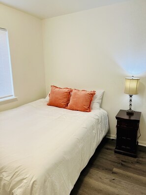 House, 3 Bedrooms, Fireplace | 3 bedrooms, travel crib - Entire Gorgeous Residential House,10 min From Fort Hood Airport (Killeen)