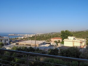 Apartment, 2 Bedrooms, Balcony, City View | Exterior