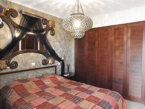 Apartment, 2 Bedrooms, Balcony, City View | 2 bedrooms