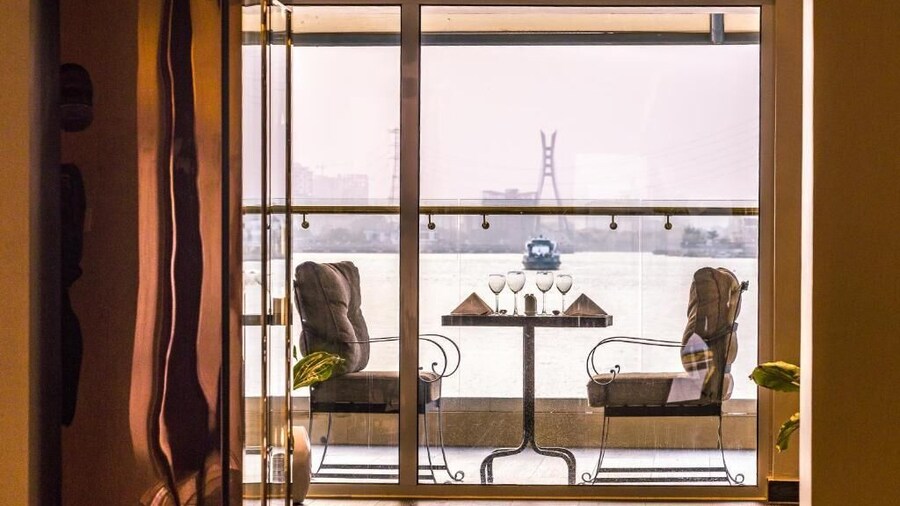 The Yacht Hotel