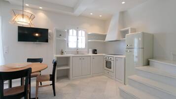 Villa | 4 bedrooms, iron/ironing board, bed sheets