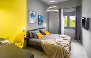 3 quartos, berço de viagem, Wi-Fi de cortesia, roupa de cama