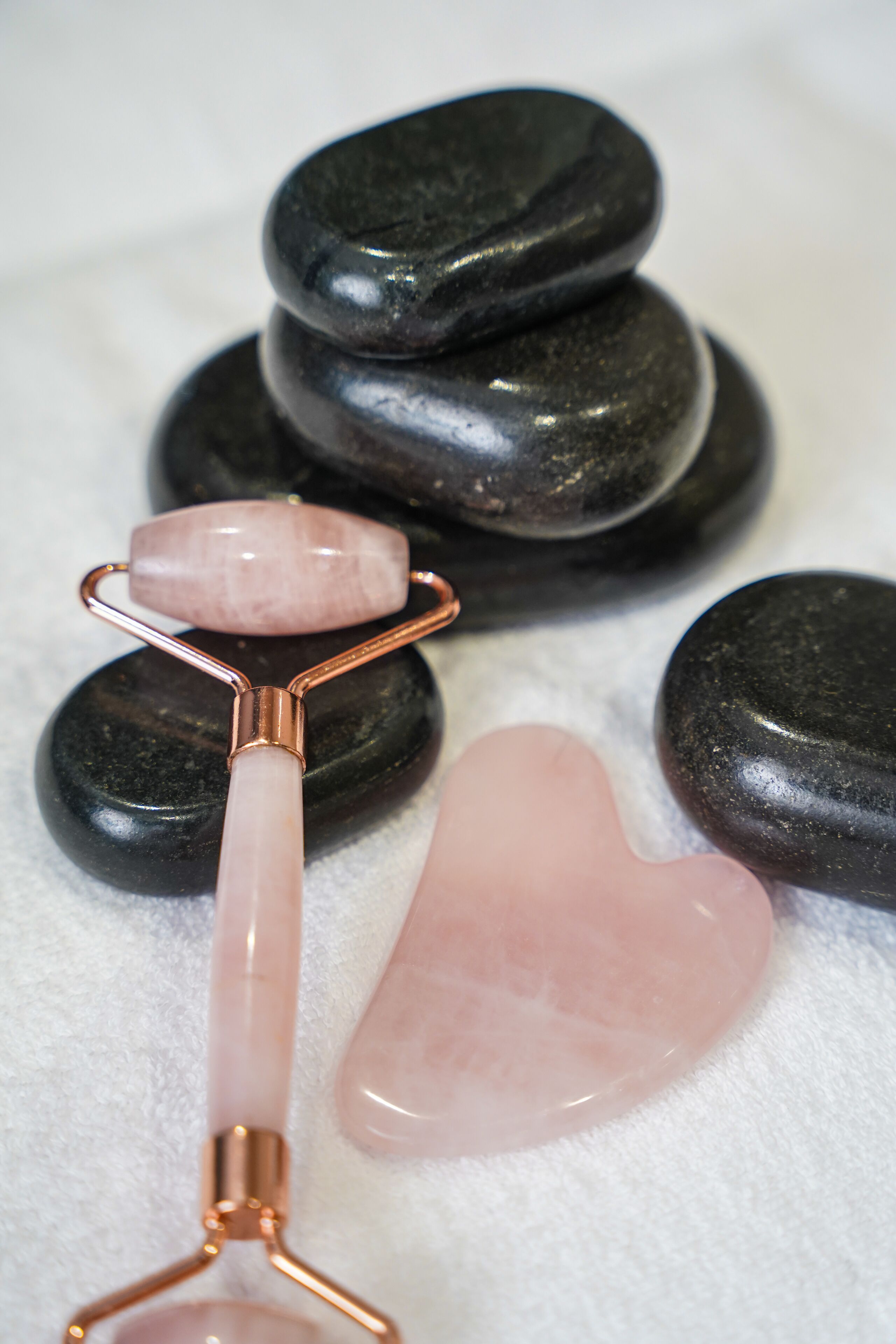 sauna, hot tub, body treatments, facials, manicures and pedicures