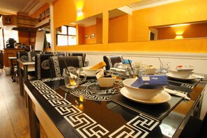 Desayuno continental incluido todos los días