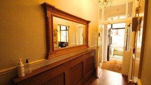 Reception - OYO Abbey Lodge Hotel (Blackpool)