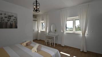 Ferienhaus | 3 Schlafzimmer, Bügeleisen/Bügelbrett, kostenloses WLAN