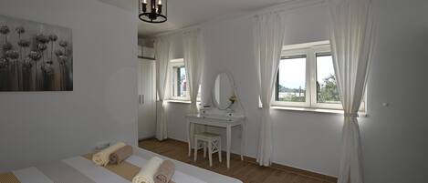 Maison | 3 chambres, fer et planche Ă repasser, accĂšs au Wi-Fi (inclus)