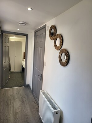 Interior - Vetrelex Colchester 3bed House (Colchester)