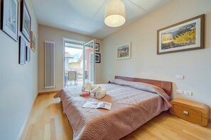 1 bedroom, free WiFi, bed sheets - Casa Margherita Few Minutes From Lake (Riva del Garda)