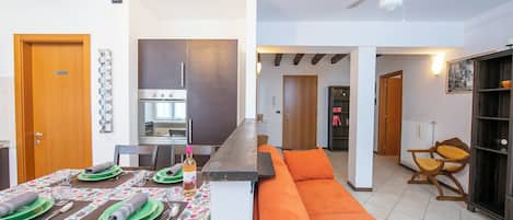 21-inch flat-screen TV with cable channels