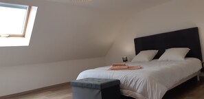 2 bedrooms, free WiFi