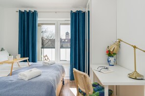 Apartment, 1 Bedroom, Balcony | 1 bedroom, bed sheets - Apartment Poznan Rejtana (Poznan)