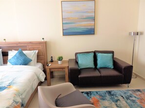 Living area - Beautiful Beach apartment - Al Hamra RAK (Ras Al Khaimah)