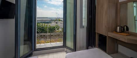 Premium bedding, minibar, in-room safe, desk