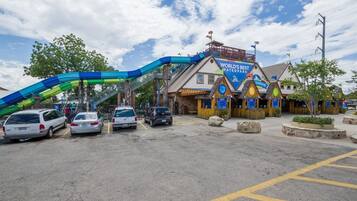 House, 3 Bedrooms | Kawasan hartanah