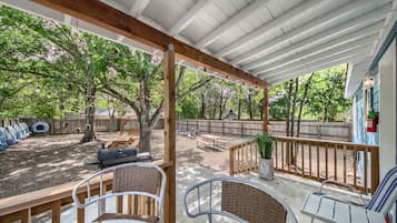 House, 3 Bedrooms | Property grounds