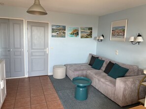 Living area - Bel Appartement vue mer Splendide (Roquebrune-sur-Argens)