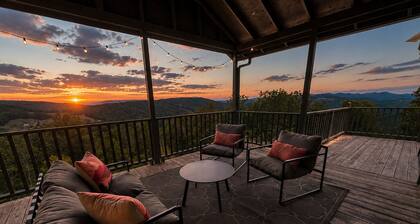 Stunning Long Range Views: Mountaintop Cabin w/ Private Sauna + Outdoor Fire Pit