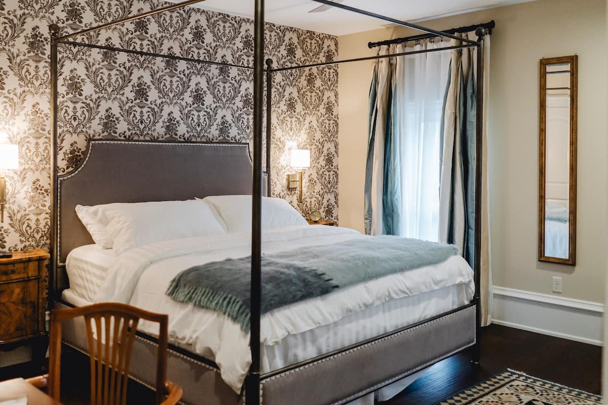 Elite Room, 1 King Bed, Garden View | Egyptian cotton sheets, premium bedding, pillowtop beds