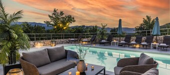 Villa Vinko rustic design Villa on superb location