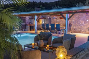 Outdoor dining - Villa Vinko rustic design Villa on superb location (Imotski)