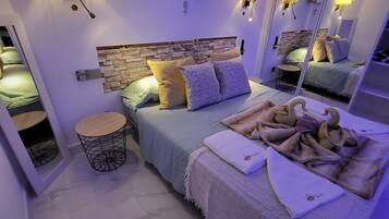 1 bedroom, in-room safe, iron/ironing board, free WiFi