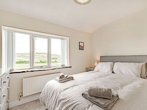 6 bedrooms, free WiFi, bed sheets - Middle Bank Top Farm - UK39183 (Lumb)