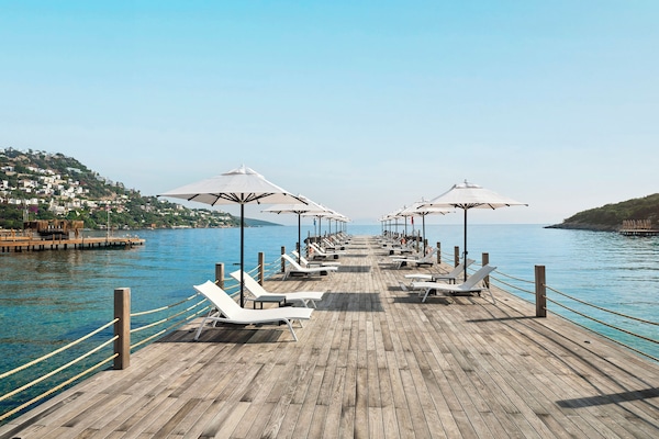 Sundeck