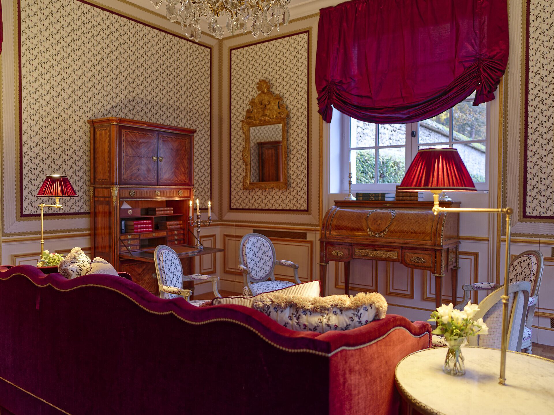 Signature Double Room | Living area | 80-cm Smart TV with digital channels, TV