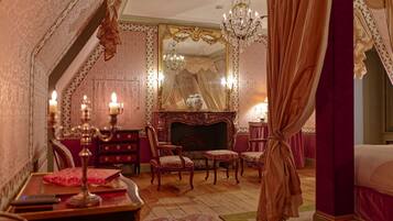 Habitació doble destacada | Llençols de cotó egipci i roba de llit d'alta qualitat