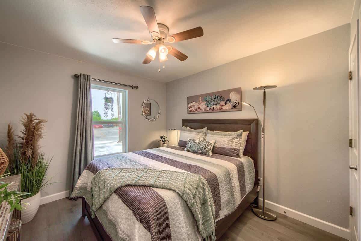 3 habitaciones, tabla de planchar con plancha y wifi gratis 