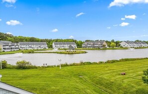 Property grounds - This Beautifully Decorated Townhome Awaits (Ocean City)