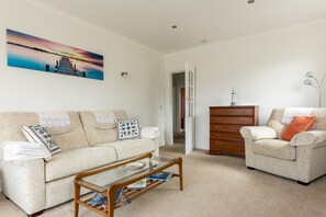 Cottage | Living room - Beach Retreat (Bournemouth)