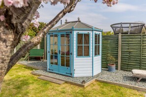 Cottage | Exterior - Beach Retreat (Bournemouth)