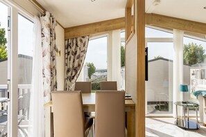 Cottage | View from property - The Lookout (Poole)