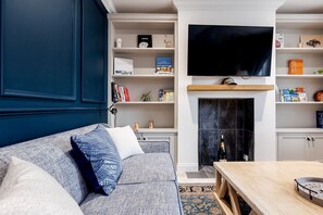 Cottage | Interior - Kites (Poole)