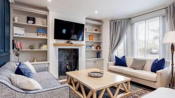 Cottage | Living room