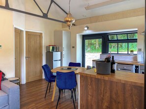 Dining - Tranquillity-UK38552 (Stockton Brook, near Leek)
