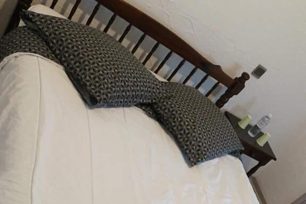 Classic Room | 3 bedrooms, individually furnished, soundproofing, free WiFi