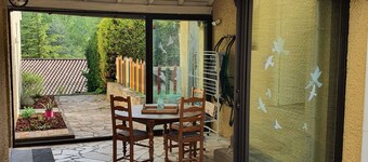 Maison Familiale, South Aveyron 5minutes from St Rome de Tarn beach 