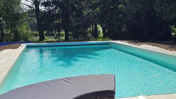 Utomhuspool